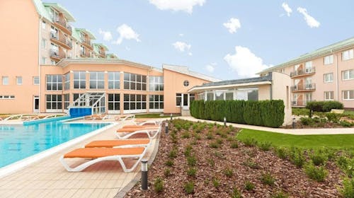 Hotel Európa Fit Superior Hévíz - Spa in wellness oddih, Hévíz, Madžarska - 629 EUR - 3x nočitev v dvoposteljni Standard sobi za 2 osebi, Polpenzion