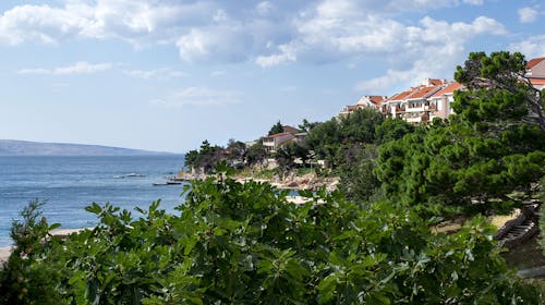 Hotel Zagreb Karlobag - All inclusive light poletje , Karlobag, Hrvaška - 927 EUR - 7x nočitev v dvoposteljni sobi za 2 osebi (1. otrok do 11,99 let in 2. otrok do dopolnjenega 1. leta starosti brezplačno), All inclusive light