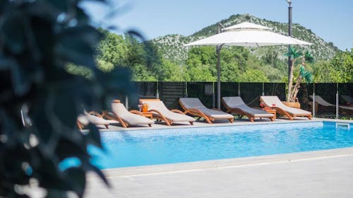 Adria Centar Koćuša - Poletni oddih na prelepi reki Trebižat, Ljubuški, Bosna in Hercegovina - 300,50 EUR - 2x nočitev v dvoposteljni sobi za 4 osebe, Zajtrk