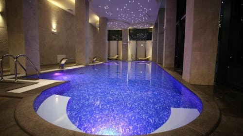 Malak Regency Hotel - Wellness oddih v Sarajevu, Sarajevo, Bosna in Hercegovina - 334 EUR - 3x nočitev v Deluxe sobi za 2 osebi, Samopostrežni zajtrk