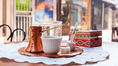 Hotel Boss - Oddih v središču Sarajeva, Sarajevo, Bosna in Hercegovina - 120 EUR - 2x nočitev v Deluxe sobi s pogledom na mesto za 2 osebi (otrok do 6 let brezplačno), Zajtrk