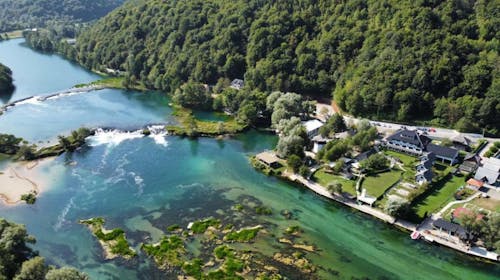 Hotel Opal Art - Wellness oddih v NP Una, Bihać, Bosna in Hercegovina - 96 EUR - 1x nočitev v dvoposteljni sobi za 2 osebi (1 otrok do 7 let brezplačno), Zajtrk