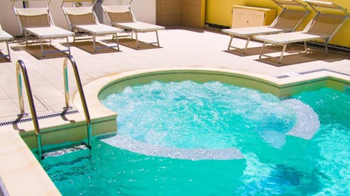 Hotel Diplomatic - All inclusive poletje v Cesenaticu, Cesenatico, Italija - 1358 EUR - 7x nočitev v dvoposteljni sobi z balkonom za 2 osebi, All inclusive v hotelski restavraciji
