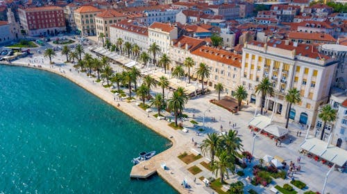 Hotel Batuda - Poletni družinski oddih v Splitu, Split, Dalmacija, Hrvaška - 141 EUR - 1x nočitev v dvoposteljni sobi za 2 osebi (1 otrok do 6. leta brezplačno), Zajtrk