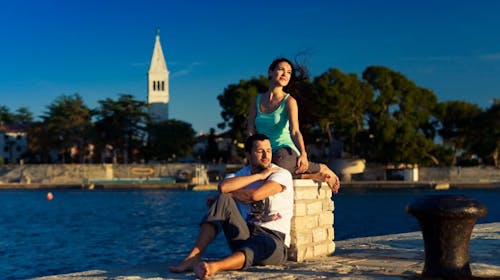 Apartmaji Erica Pineta - Pomladni oddih v Novigradu med tednom, Novigrad, Istra, Hrvaška - 140 EUR - 2x nočitev v enosobnem apartmaju Erica Lux s teraso ali z dvoriščem (glede na razpoložljivost) za 2 osebi, Posteljnina in brisače