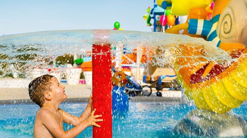 Valamar Diamant Hotel - Družinski poletni oddih v Poreču, Poreč, Istra, Hrvaška - 2462 EUR - 7x nočitev v sobi "Room 2+1" za 2 osebi (1 otrok do 13,99 let brezplačno), Polpenzion z vključenimi brezalkoholnimi negaziranimi pijačami iz avtomata ob obrokih