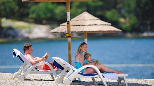 Valamar Diamant Hotel - Družinski poletni oddih v Poreču, Poreč, Istra, Hrvaška - 918 EUR - 3x nočitev v sobi "Room 2+1" za 2 osebi (1 otrok do 13,99 let brezplačno), Polpenzion z vključenimi brezalkoholnimi negaziranimi pijačami iz avtomata ob obrokih
