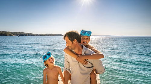 Sunny Krk by Valamar - Družinski poletni oddih na Krku, Krk, Hrvaška - 649 EUR - 3x nočitev v prenovljeni sobi "Room for 2+1 morska stran" za 3 osebe, Sunny Breakfast & Brunch in Sunny Dinner