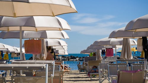 Hotel President - All inclusive light oddih tik ob plaži, Bellaria Igea Marina, Italija - 770 EUR - 5x nočitev v dvoposteljni sobi z balkonom ali brez balkona za 2 osebi, All inclusive light v hotelski restavraciji
