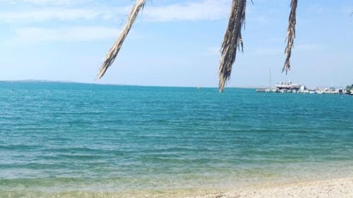 Hotel Beni - Poletje v Dalmaciji, Vrsi, Dalmacija, Hrvaška - 465 EUR - 3x nočitev v dvoposteljni sobi za 2 osebi (2 otroka do 6. leta brezplačno), Polpenzion