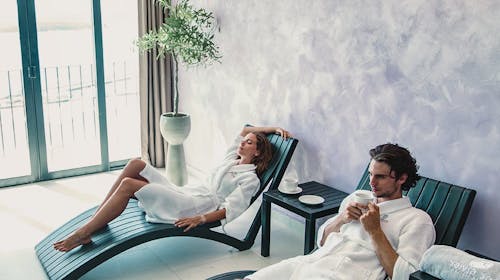 Ilirija Resort - Hotel Ilirija - VIP premium paket pozdrav poletju s polnim penzionom, Biograd na Moru, Dalmacija, Hrvaška - 839 EUR - 4x nočitev v dvoposteljni Premium Club sobi za 2 osebi (1 otrok do 12. leta in 1 otrok do 7. leta brezplačno), Polni penzion
