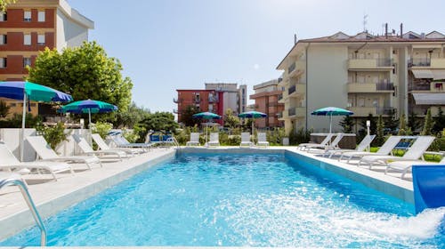 Club Hotel Residence Cesenatico - Oddih v Italiji, Cesenatico, Italija - 1499 EUR - 7x nočitev v štiriposteljni sobi z balkonom za 2 osebi (2 otroka do 14 let brezplačno), All inclusive