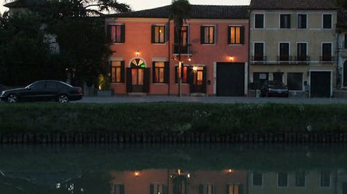 Relais Alcova del Doge - Oddih v Benetkah, Benetke, Italija - 166 EUR - 2x nočitev v Classic dvoposteljni sobi za 2 osebi, Samopostrežni zajtrk