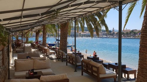 Hotel Posejdon - All inclusive poletje na Korčuli , Vela Luka, Korčula, Dalmacija, Hrvaška - 1019 EUR - 7x nočitev v dvoposteljni Standard sobi (stran park) s francoskim balkonom za 2 osebi, All inclusive