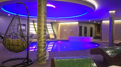 Grad Sunca - Bijeli grad - Wellness oddih z obiskom etno vasi, Trebinje, Bosna in Hercegovina - 153 EUR - 2x nočitev v apartmaju za 2 osebi (2 otroka do 6,99 let brezplačno), Zajtrk