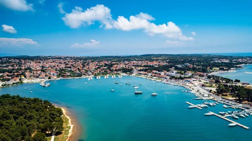 Plavo Nebo Istra Apartments - Tulip 4+2 , Medulin, Istra, Hrvaška - 300 EUR - 3x nočitev v apartmaju Tulip 4+2 za do 6 oseb, Priprava apartmaja in končno čiščenje