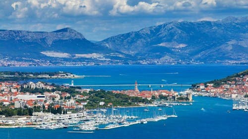Hotel Villa Four Pearls Trogir - Poletni oddih ob morju, Trogir, Dalmacija, Hrvaška - 1275 EUR - 5x nočitev v Family apartmaju za 2 osebi (2 otroka do 18. leta brezplačno), All inclusive