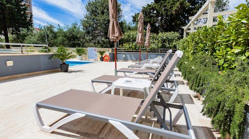 Hotel Idila by Aycon - Družinski začetek in konec poletja, Budva, Črna gora - 344 EUR - 3x nočitev v dvoposteljni Deluxe sobi s pogledom na park za 2 osebi (1 otrok do 11,99 let brezplačno), Zajtrk
