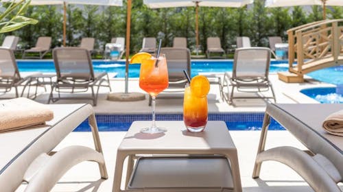 Boutique Hotel Momentum by Aycon - Začetek in konec poletja v Budvi, Budva, Črna gora - 349 EUR - 3x nočitev v dvoposteljni Standard sobi za 2 osebi, Zajtrk