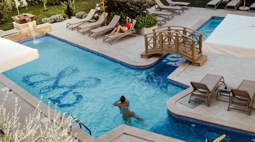 Boutique Hotel Momentum by Aycon - Poletje v Budvi, Budva, Črna gora - 695 EUR - 5x nočitev v dvoposteljni Standard sobi za 2 osebi, Zajtrk