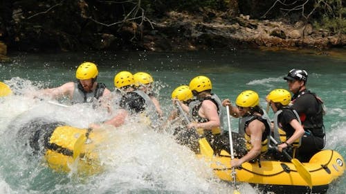 Rafting Tara Montenegro - Nepozabna avantura na reki Tari med tednom, Plužine, Črna gora - 118 EUR - Rafting na reki Tari za 1 osebo, Zajtrk in kosilo