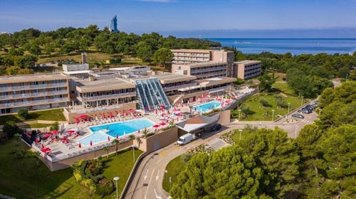 Hotel Molindrio Plava Laguna - Poletje v Poreču, Poreč, Istra, Hrvaška - 1049 EUR - 5x nočitev v Economy sobi s francoskim ležiščem za 2 osebi, Polpenzion