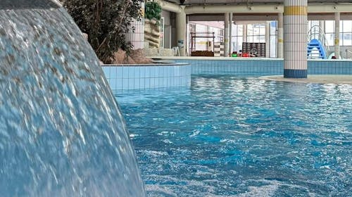 Hotel Hollywood – Wellness oddih z uporabo termalne riviere v Sarajevu, Sarajevo, Bosna in Hercegovina - 157 EUR - 2x nočitev v dvoposteljni Superior sobi za 2 osebi, Zajtrk
