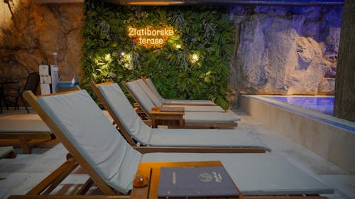 Aparthotel Zlatiborske terase - Wellness oddih v srcu Zlatibora, Zlatibor, Srbija - 235 EUR - 2x nočitev v dvoposteljni Standard sobi za 2 osebi, Polpenzion