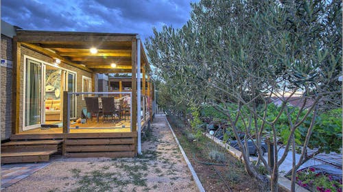 Kamp Rehut - Mobilne hiške - Prvomajski oddih na otoku Murter, Slanica, otok Murter, Dalmacija, Hrvaška - 198 EUR - 2x nočitev v mobilni hiški Adria, Aurora, Sunset ali Onyx za 4 osebe, Brezplačen Wi-Fi