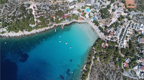 Kamp Rehut - Mobilne hiške - Prvomajski oddih na otoku Murter, Slanica, otok Murter, Dalmacija, Hrvaška - 395 EUR - 5x nočitev v mobilni hiški Adria, Aurora, Sunset ali Onyx za 4 osebe, Brezplačen Wi-Fi