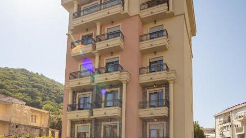 Garni Hotel Vladimir by Aycon - Poletje v dvoje, Budva, Črna gora - 382 EUR - 3x nočitev v dvoposteljni Standard sobi za 2 osebi, Zajtrk