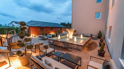 Hotel Mirjana & Rastoke - Pomladni oddih v bližini Plitvic, Slunj, Hrvaška - 149 EUR - 1x nočitev v dvoposteljni sobi za 2 osebi, Polpenzion