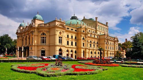 Hotel Daisy Superior, Krakov, Poljska - 303 EUR - 6x nočitev v dvoposteljni Superior sobi za 2 osebi, Zajtrk
