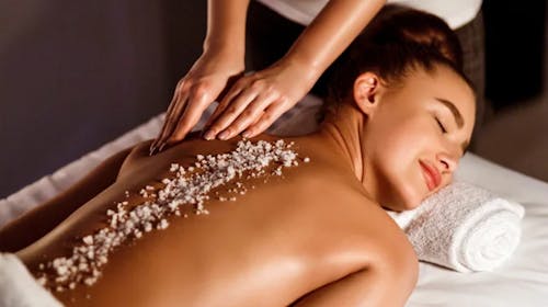 GH Bernardin - Wellness Paradise Spa - Savne, kopanje in masaža, Portorož, Slovenija - 51,80 EUR - 1-urno razvajanje v savnah in kopanje v bazenu s panoramskih razgledom za 1 osebo, 45-minutna sprostitvena masaža telesa z morskimi minerali