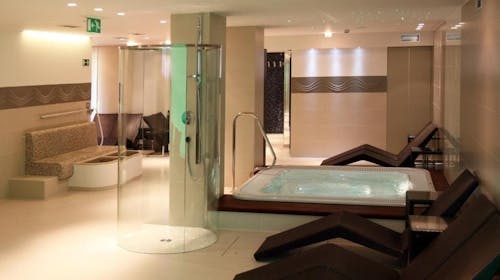 Hotel Molindrio Plava Laguna - Družinsko septembrsko poletje v Poreču, Poreč, Istra, Hrvaška - 589 EUR - 5x nočitev v Economy sobi za 2 osebi (1 otrok do 11,99 let in 1 otrok do 4,99 let brezplačno), Polpenzion