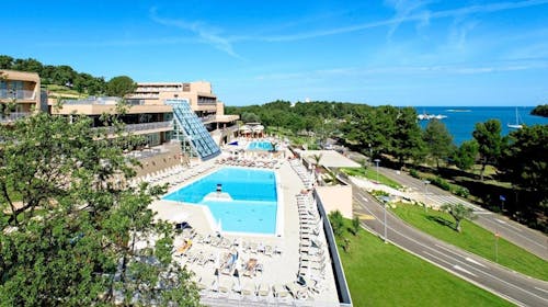 Hotel Molindrio Plava Laguna - Družinsko poletje v Poreču, Poreč, Istra, Hrvaška - 1769 EUR - 7x nočitev v Economy sobi za 2 osebi (1 otrok do 11,99 let in 1 otrok do 4,99 let brezplačno), Polpenzion