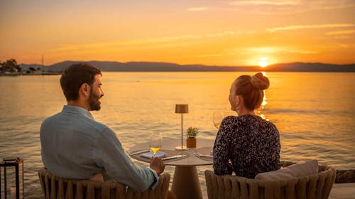 Veya Maradiso Hotel by Aminess - Poletje za pare na Krku, Njivice, otok Krk, Hrvaška - 1139 EUR - 7x nočitev v Standard dvoposteljni sobi za 2 osebi, Polpenzion