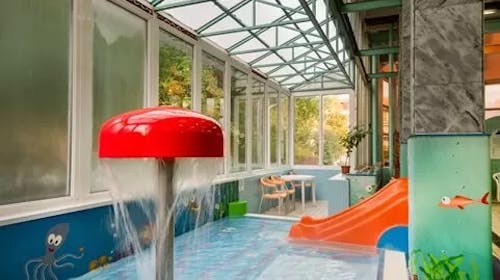 Hotel Baratsag - Termalni oddih, Hajdúszoboszló, Madžarska - 450 EUR - 4x nočitev v dvoposteljni Standard sobi za 2 osebi, Polpenzion (samopostrežni zajtrk in večerja)