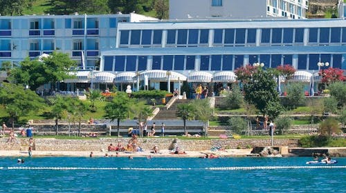 Hotel Plavi Plava Laguna - Poletje v Poreču, Poreč, Istra, Hrvaška - 885 EUR - 7x nočitev v Economy sobi za 2 osebi, Polpenzion