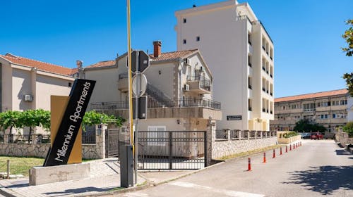Millennium Apartments by Aycon - Pomlad in jesen v Budvi, Budva, Črna gora - 365 EUR - 5x nočitev v dvoposteljni Superior sobi za 2 osebi, Brezplačen Wi-Fi
