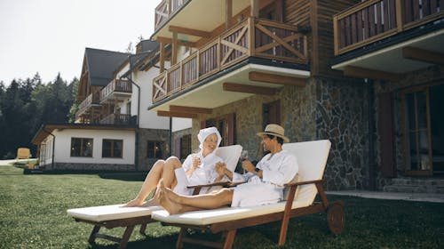 Forest Apartments Videc - Poletni wellness oddih na Pohorju med tednom za 10 oseb, Pohorje, Slovenija - 359 EUR - 2x nočitev v dvosobnem apartmaju z balkonom za 10 oseb, Neomejeno uporabo WellNest notranjega bazena od 12. do 20. ure