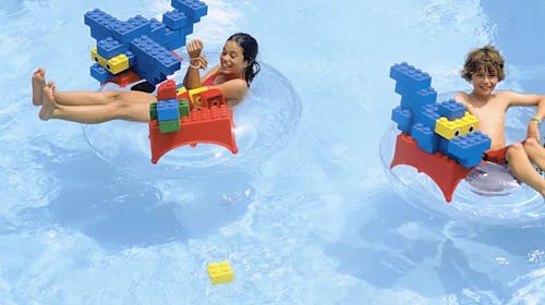 Gardaland Park - Kombinirana vstopnica Gardaland Park + Sea life Aquarium + Legoland Water Park, Castelnuovo del Garda, Italija - 65 EUR - 1x kombinirana vstopnica Gardaland Park + Sea life Aquarium za osebe nad 90 cm (vstopnica se lahko uporabi v dveh zaporednih dnevih) + Legoland Water Park (1. dan (2. vstop) ali 2. dan (zaporedno)), Brezplačen vstop za otroke, ki so nižji od 90 cm