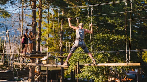 Camping Menina - Spomladanski oddih v naravi, Rečica ob Savinji, Slovenija - 192 EUR - 3x nočitev v leseni eko hiški L ali bungalovu L (glede na razpoložljivost) za 4 osebe, Opremljeno kuhinjo