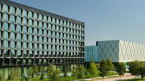 Pullman hotel - Lifestyle in dizajn doživetje v Zagrebu, Zagreb, Hrvaška - 100 EUR - 1x nočitev v Superior king ali twin sobi za 2 osebi (1 otrok do 11,99 let brezplačno), Zajtrk