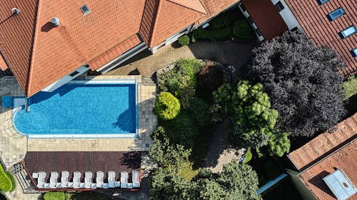 Hotel Bassiana Sarvar , Sárvár, Madžarska - 231 EUR - 2x nočitev v Royal sobi za 2 osebi, Polpenzion