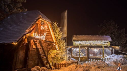 Motel Babino Brdo - Oddih v bungalovu, Derventa, Bosna in Hercegovina - 51 EUR - 1x nočitev v bungalovu za 2 osebi, Zajtrk