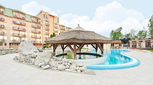 Hotel Európa Fit Superior Hévíz - Spa in wellness oddih, Hévíz, Madžarska - 559 EUR - 3x nočitev v dvoposteljni Standard sobi za 2 osebi, Polpenzion