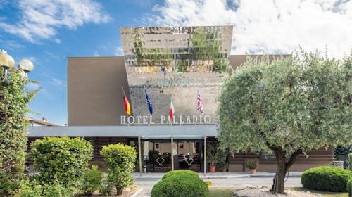 Bonotto Hotels - Hotel Palladio, Bassano del Grappa, Italija - 175 EUR - 2x nočitev v dvoposteljni Standard sobi za 2 osebi (1 otrok do 11,99 let brezplačno), Zajtrk