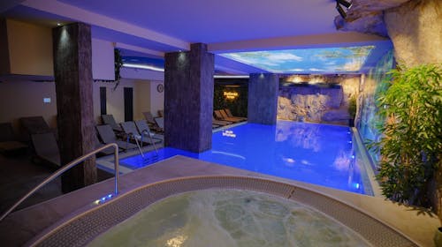 Aparthotel Zlatiborske terase - Wellness oddih v srcu Zlatibora, Zlatibor, Srbija - 479 EUR - 3x nočitev v enosobnem apartmaju za do 4 odrasle osebe, Polpenzion
