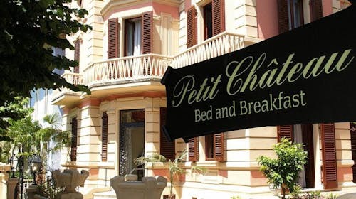 Petit Chateau - Oddih v Toskani , Montecatini Terme, Toskana, Italija - 169 EUR - 2x nočitev v dvoposteljni Standard sobi za 2 osebi, Steklenica toskanskega vina